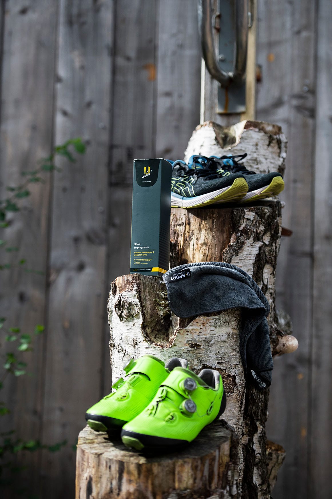 U-Sport Shoe Impregnator met sportschoenen en doek voor optimale bescherming