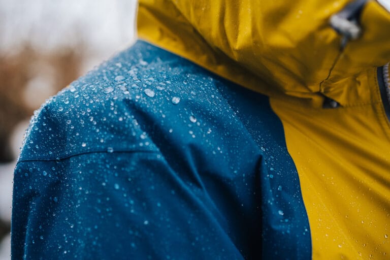 Jas waterdicht maken in drie stappen gedaan! USport