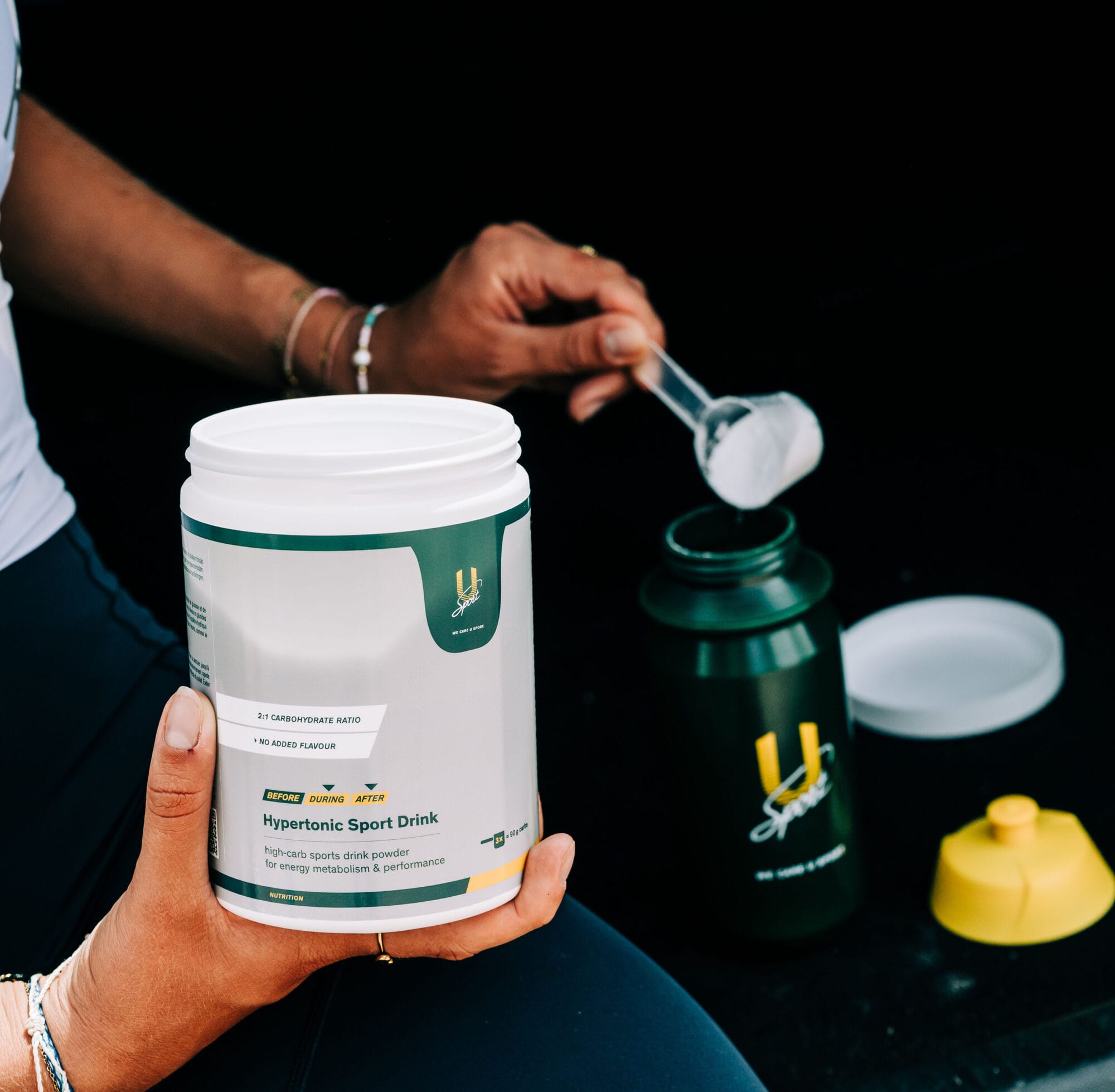 Hypertone Sportdrank Hypertonic Sports Drink Wielrennen In Use Pot + Schepje Wielrenster