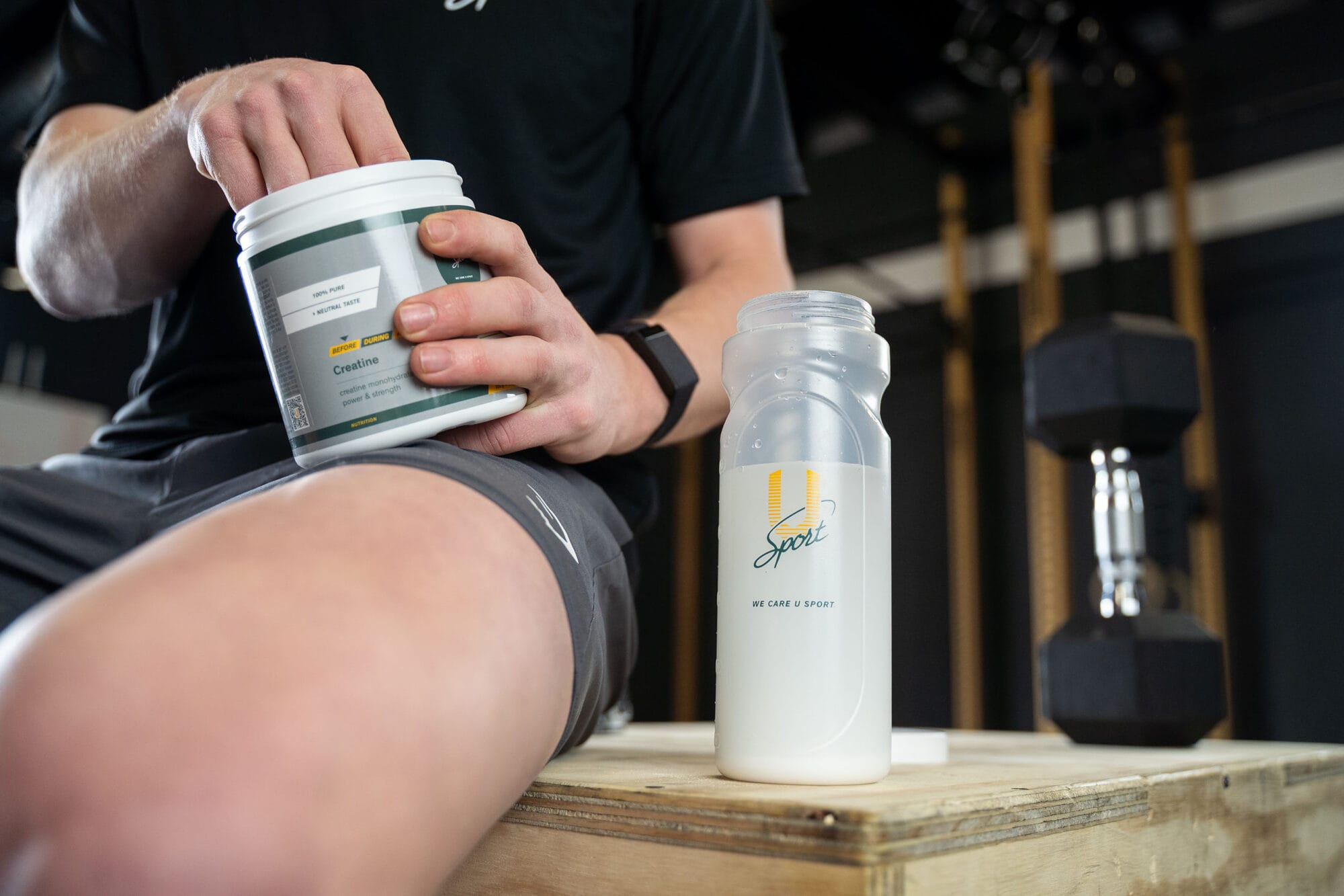 Creatine creatinemonohydraat in sportschool verbetert expolisieve kracht