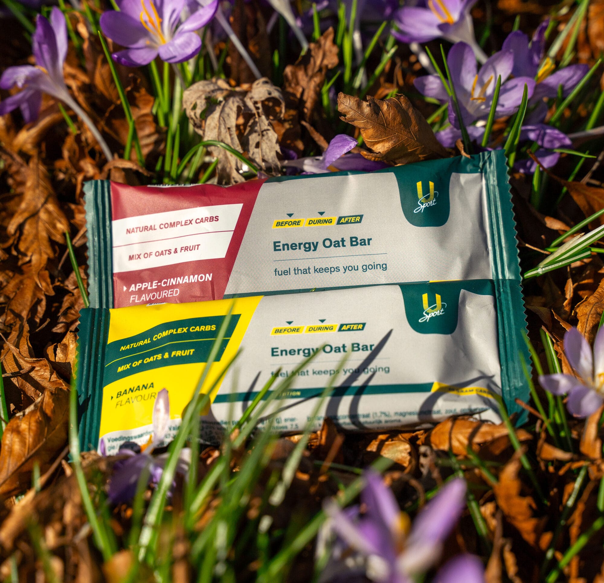 Energy Oat Bars energiereep met 38 gram koolhydraten U-Sport in lenteomgeving